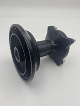 Load image into Gallery viewer, Kawasaki KX80 1986-1987 Rear Hub P/N 41034-1151

